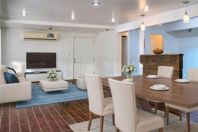 179 Main Street, Eureka Springs, AR 72632