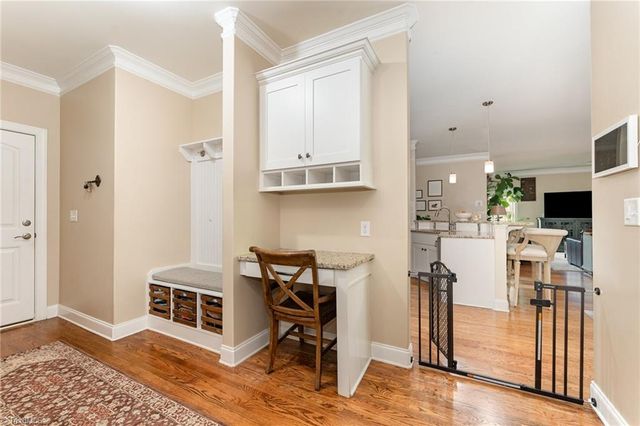 125 Bandelier Court, Clemmons, NC 27012