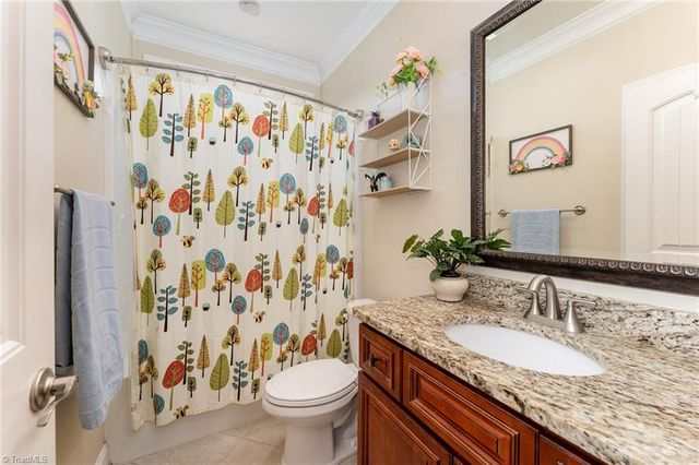 125 Bandelier Court, Clemmons, NC 27012