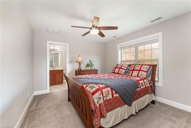 125 Bandelier Court, Clemmons, NC 27012