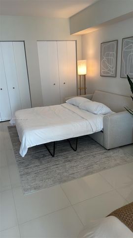 475 Brickell Ave 3510, Miami, FL 33131