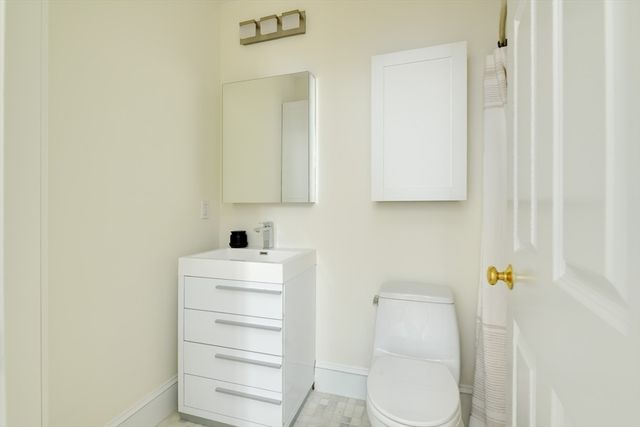 411 Norfolk Street 2A, Somerville, MA 02143