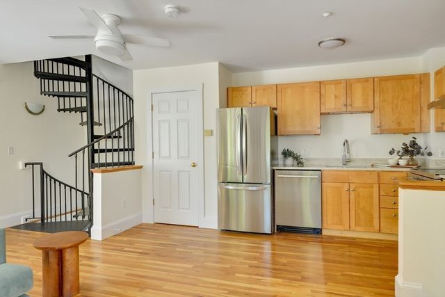 411 Norfolk Street 2A, Somerville, MA 02143