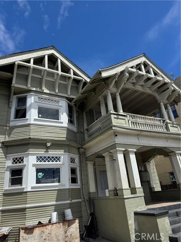 1845 W 12th, Los Angeles, CA 90006