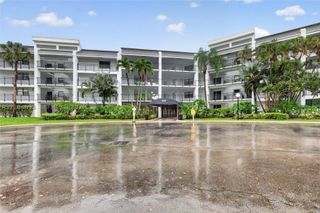 16051 Blatt Blvd 106, Weston, FL 33326