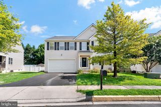 153 FLAGSTAFF CIR, Martinsburg, WV 25405
