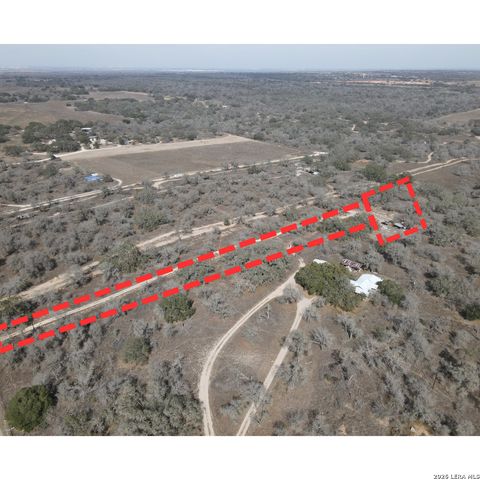 4298 Eichman Rd, Von Ormy, TX 78073