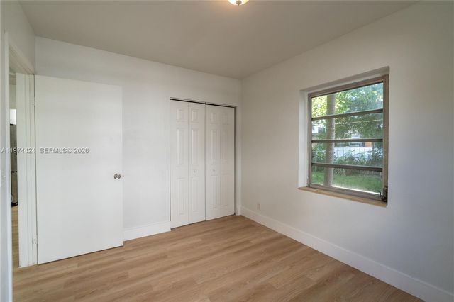 3665 SW 16th St 3665, Miami, FL 33145