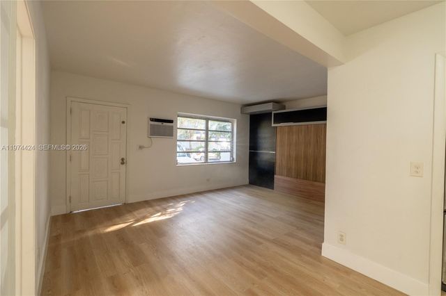 3665 SW 16th St 3665, Miami, FL 33145