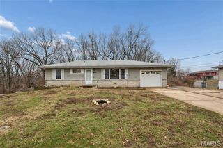 5270 Jimmy Drive, Arnold, MO 63010