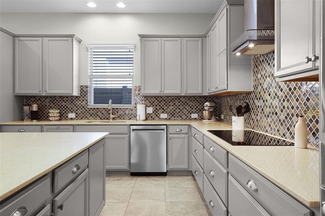 17176 GATHERING PLACE CIRCLE, Clermont, FL 34711