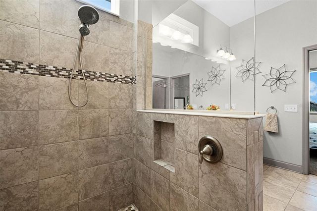 17176 GATHERING PLACE CIRCLE, Clermont, FL 34711