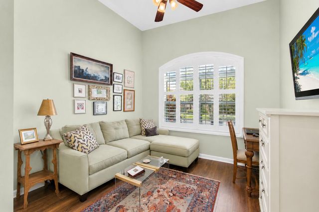 7280 Demedici Circle, Delray Beach, FL 33446