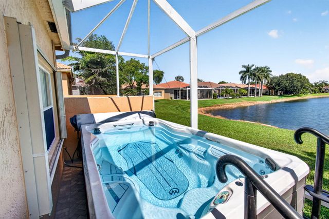 7280 Demedici Circle, Delray Beach, FL 33446