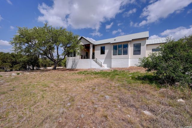 249 FLY LINE TRL, New Braunfels, TX 78132