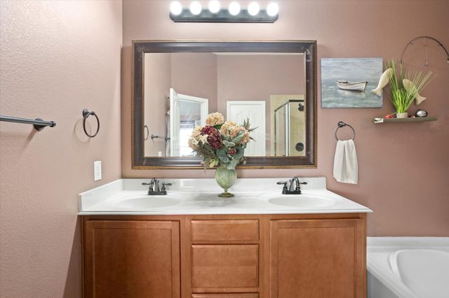 4411 Waterford Glen Drive, Mansfield, TX 76063