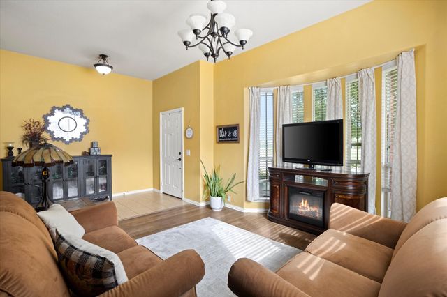 4411 Waterford Glen Drive, Mansfield, TX 76063