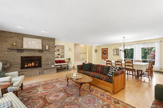 16 Buena Vista Point, Glen Spey, NY 12737