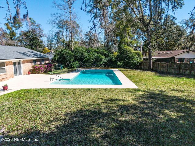 2127 FOXWOOD Drive, Orange Park, FL 32073