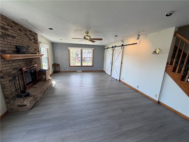 119 Chambers Ln, North Strabane, PA 15317
