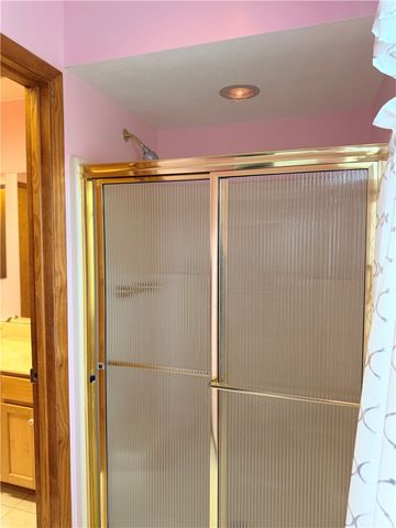 119 Chambers Ln, North Strabane, PA 15317