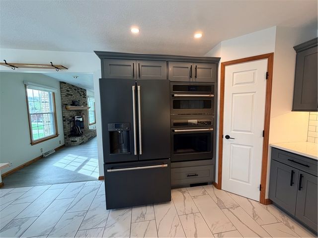 119 Chambers Ln, North Strabane, PA 15317