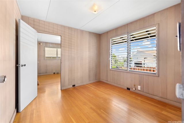 1018 2nd Avenue, Honolulu, HI 96816