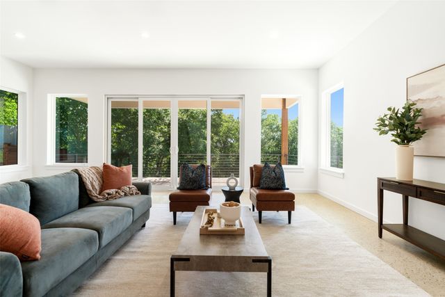 1611 Nancy, River Oaks, TX 76114