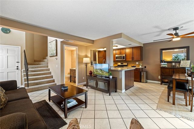 345 S Monte Vista, La Habra, CA 90631