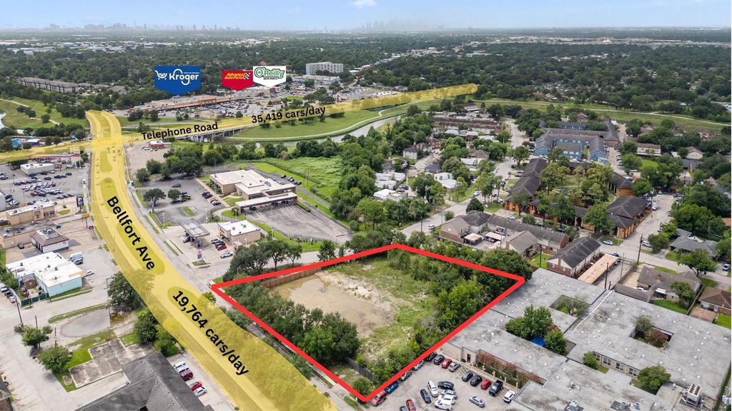 7603 Bellfort Street, Houston, TX 77061