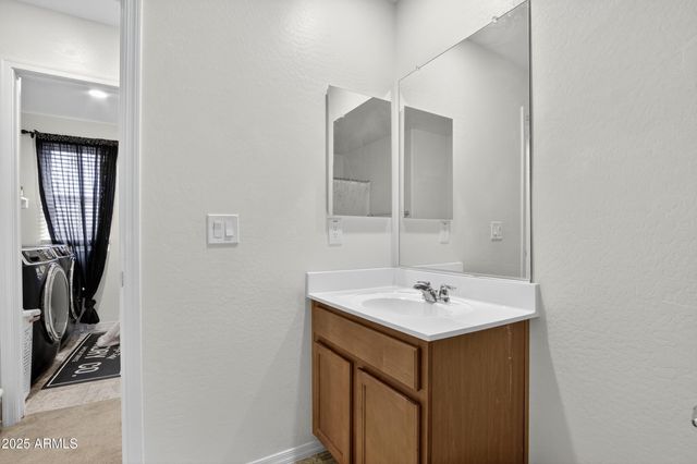 12526 W PALMAIRE Avenue, Glendale, AZ 85307