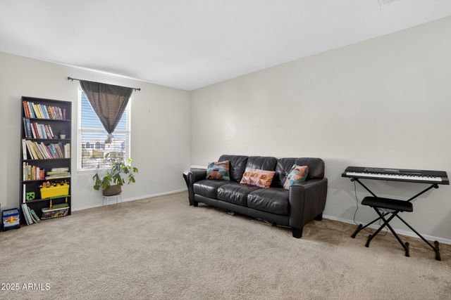 12526 W PALMAIRE Avenue, Glendale, AZ 85307