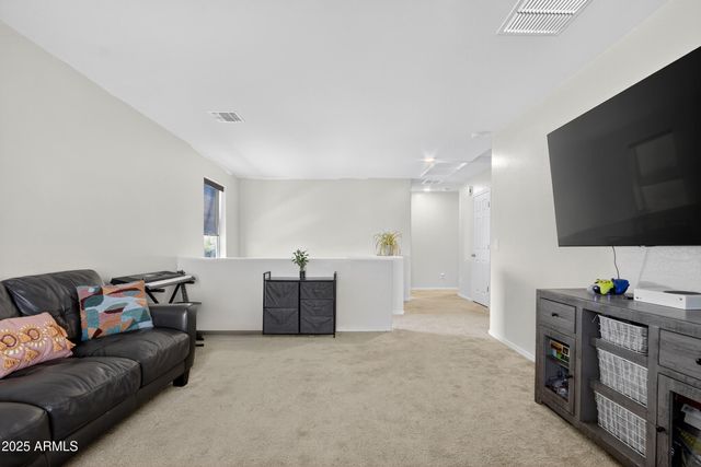 12526 W PALMAIRE Avenue, Glendale, AZ 85307