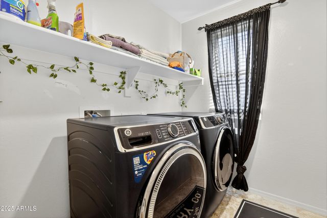 12526 W PALMAIRE Avenue, Glendale, AZ 85307