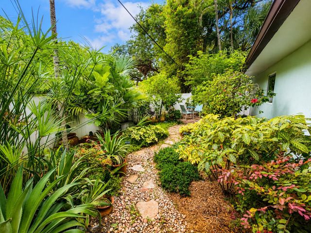 1502 SW 24th Street B, Fort Lauderdale, FL 33315