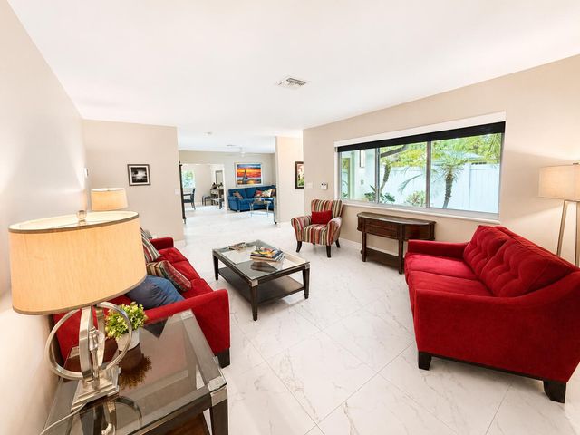 1502 SW 24th Street B, Fort Lauderdale, FL 33315