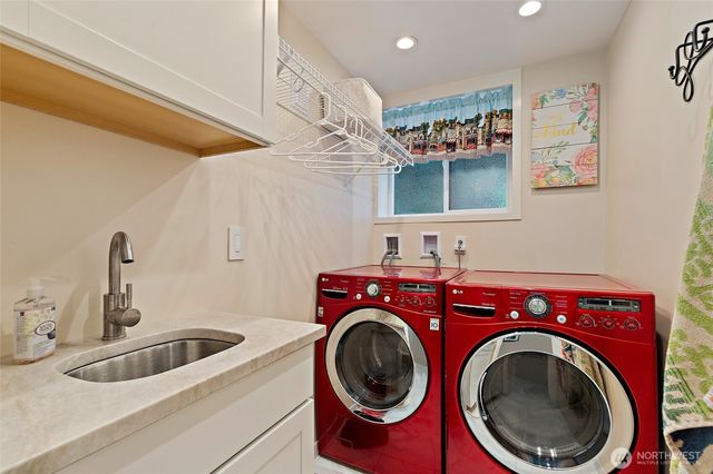 2131 NW 96th Street, Seattle, WA 98117