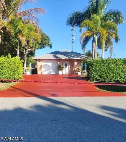 5364 Texas AVE, Naples, FL 34113