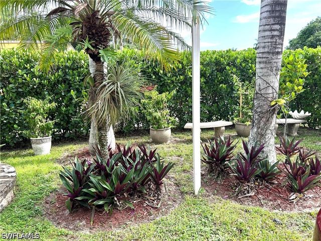5364 Texas AVE, Naples, FL 34113