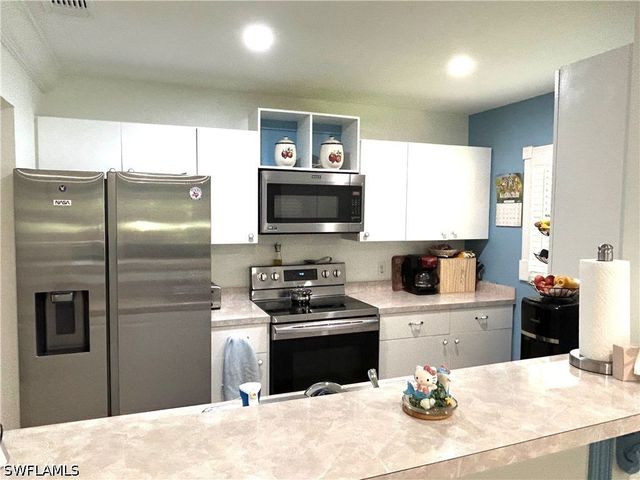 5364 Texas AVE, Naples, FL 34113