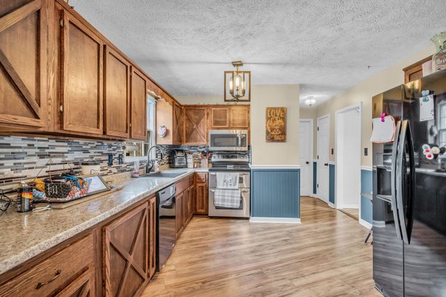 2025 Dunn Chapel Rd, Cumberland Furnace, TN 37051