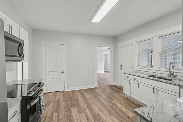 1036 Denner Street, Kalamazoo City, MI 49006
