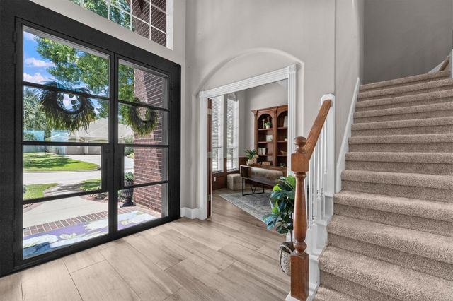 15206 Hilltop View Drive, Cypress, TX 77429