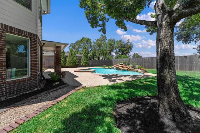 15206 Hilltop View Drive, Cypress, TX 77429