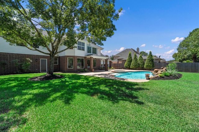 15206 Hilltop View Drive, Cypress, TX 77429