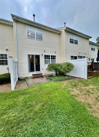 1027 Jerusalem Avenue 121, Uniondale, NY 11553
