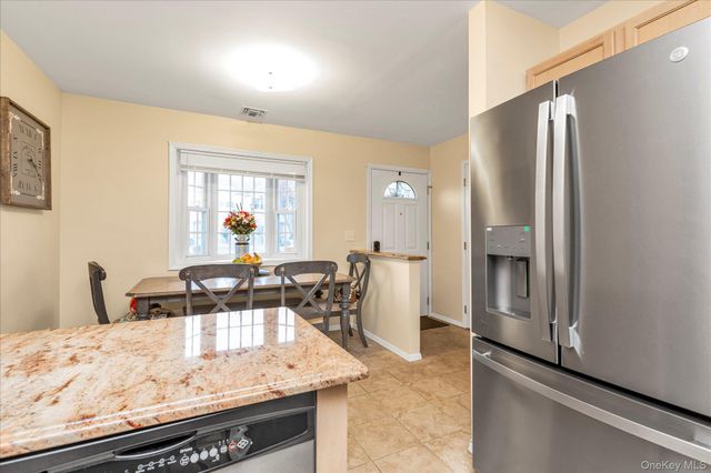 1027 Jerusalem Avenue 121, Uniondale, NY 11553