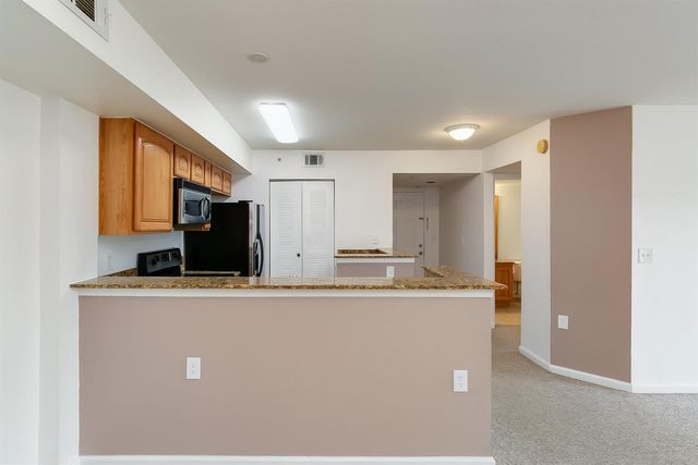 281 SW Palm Drive 102, Port St. Lucie, FL 34986