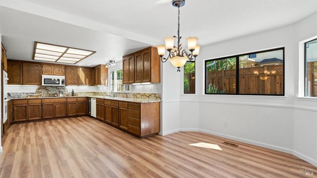 1844 Kolob Dr, Fairfield, CA 94534