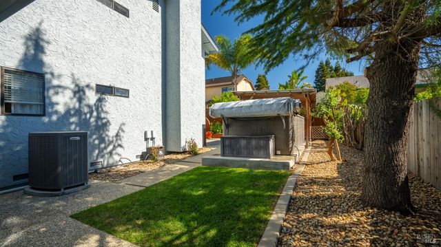 1844 Kolob Dr, Fairfield, CA 94534